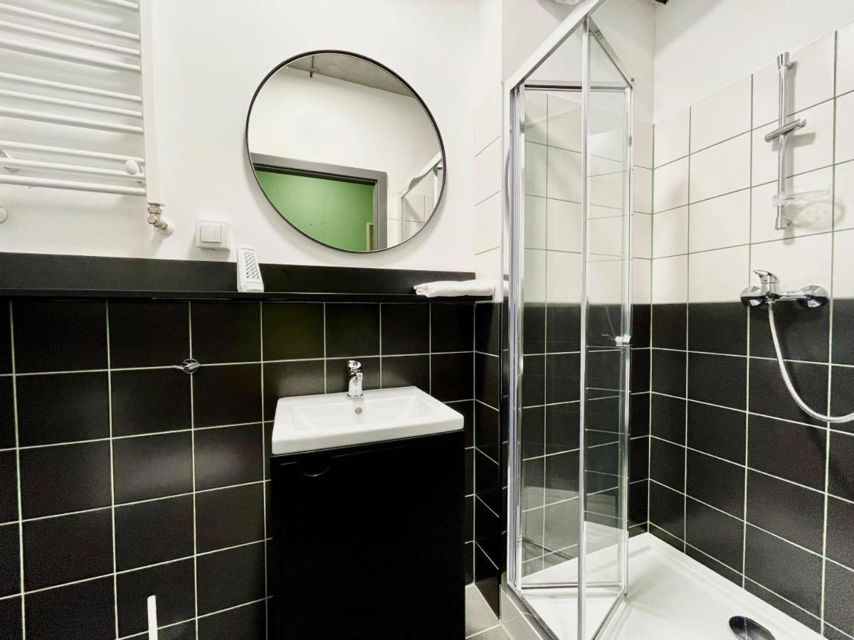 Chillout Dorm Cracow Aparthotel Красков Екстериор снимка