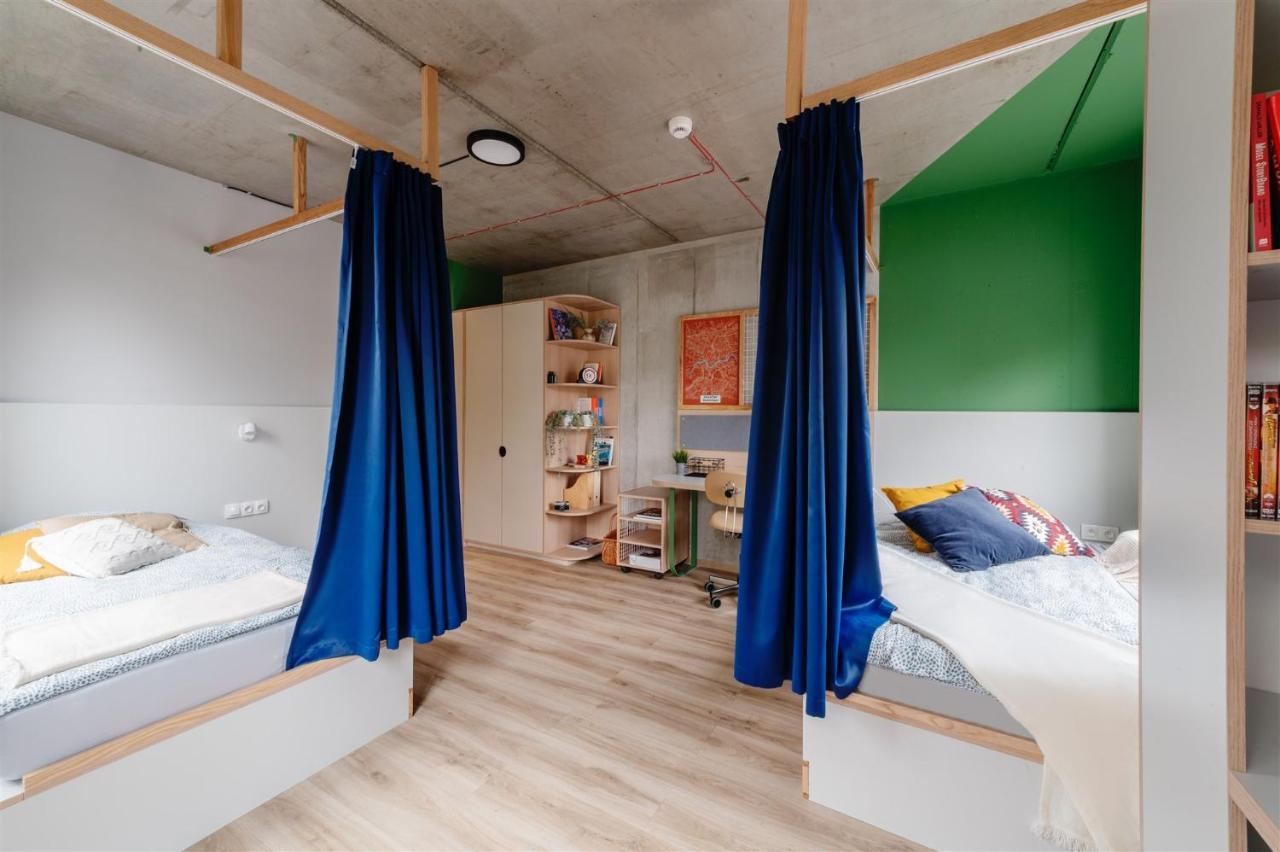 Chillout Dorm Cracow Aparthotel Красков Екстериор снимка